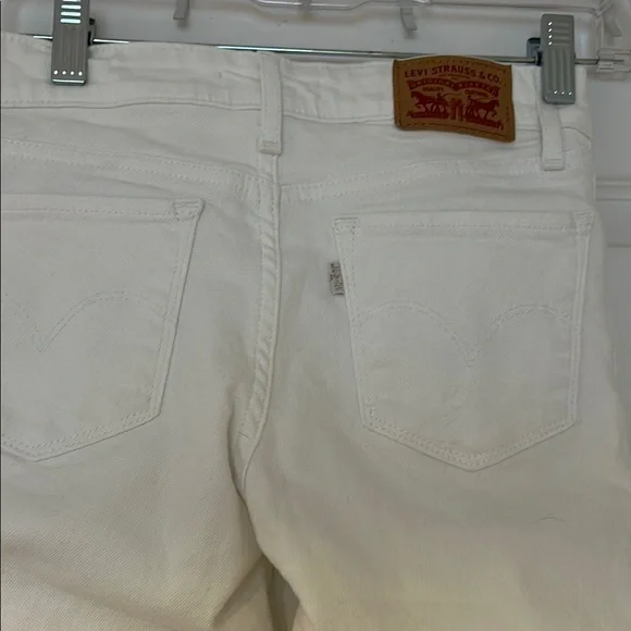 Levi’s Women's White Distressed Jeans size 25 - Picture 4 of 7